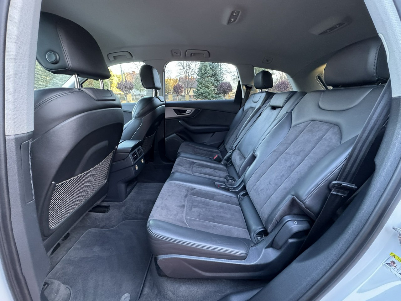 SUV Audi Q7: obrázok 34