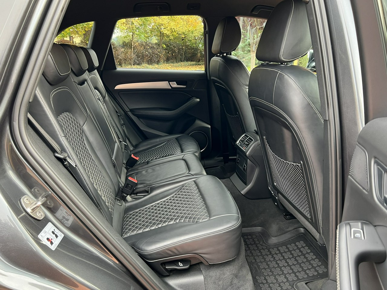 SUV Audi SQ5: obrázok 38