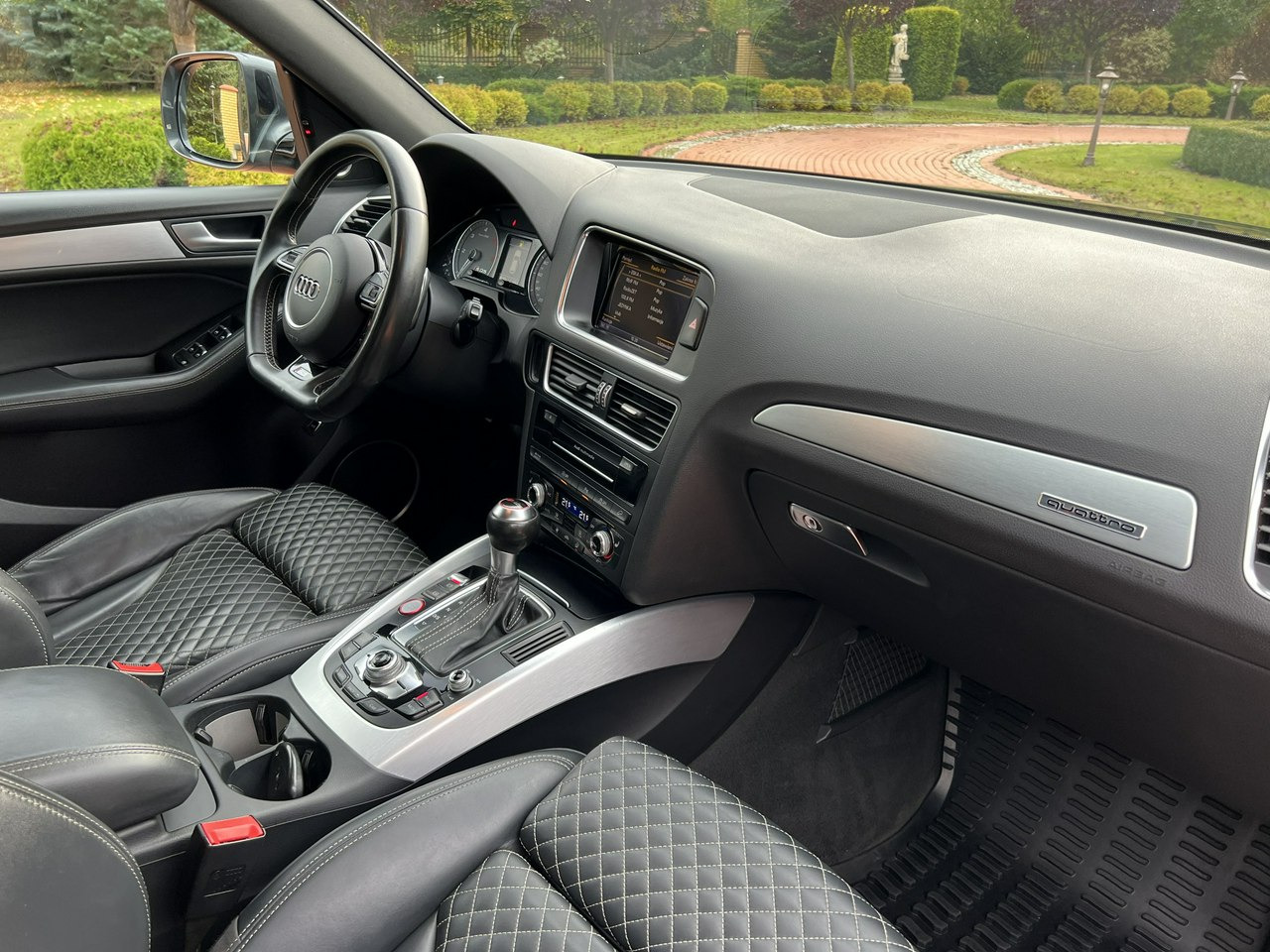 SUV Audi SQ5: obrázok 42