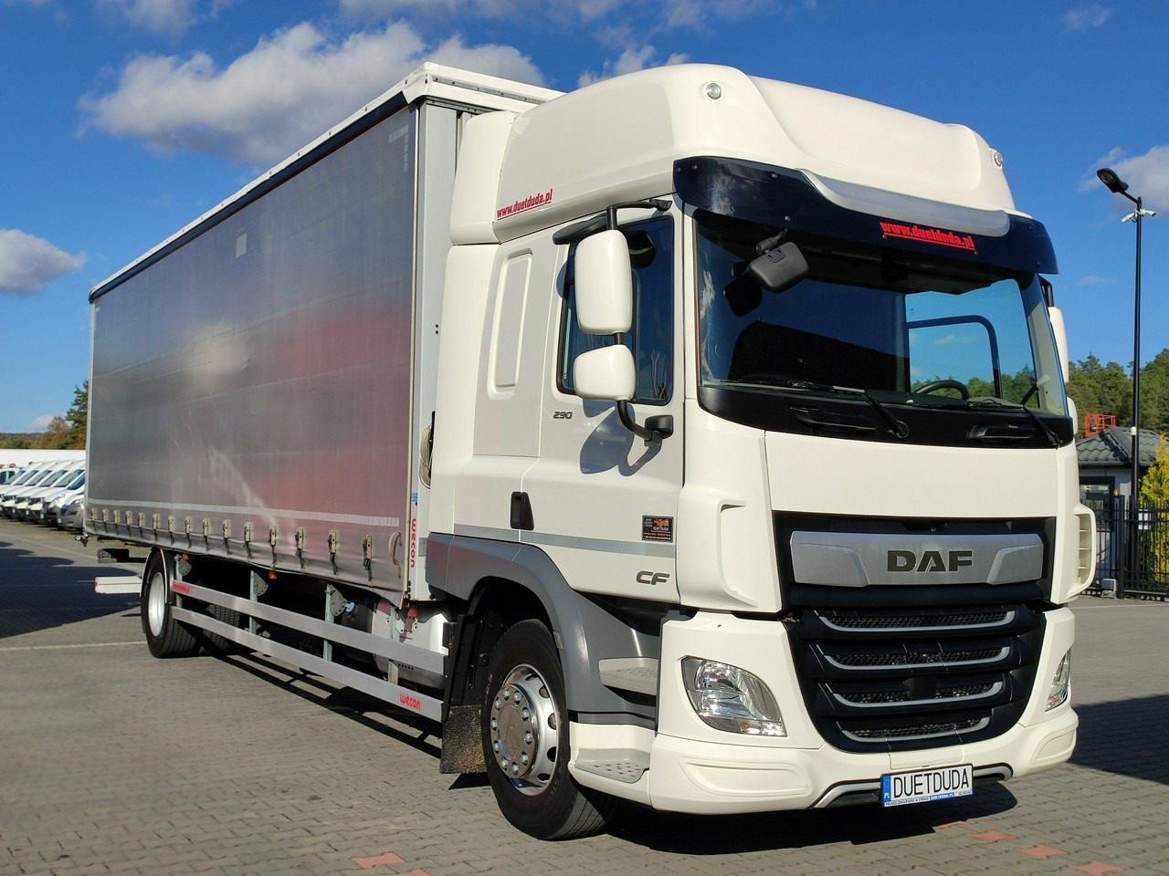 DAF CF 290 E6 Firana Tył Drzwi Dach Podnoszony / Zsuwany Długi 9.30m - Plachtové nákladné vozidlo: obrázok 3 DAF CF 290 E6 Firana Tył Drzwi Dach Podnoszony / Zsuwany Długi 9.30m - Plachtové nákladné vozidlo: obrázok 3