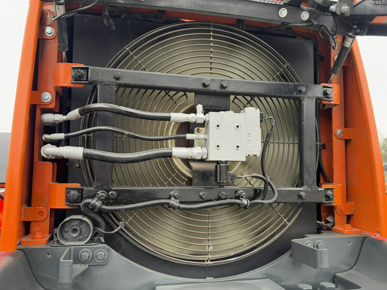 Kolesový nakladač Doosan DL250 14,5Ton Łyżka Wysokiego Wysypu !!!: obrázok 18 Kolesový nakladač Doosan DL250 14,5Ton Łyżka Wysokiego Wysypu !!!: obrázok 18