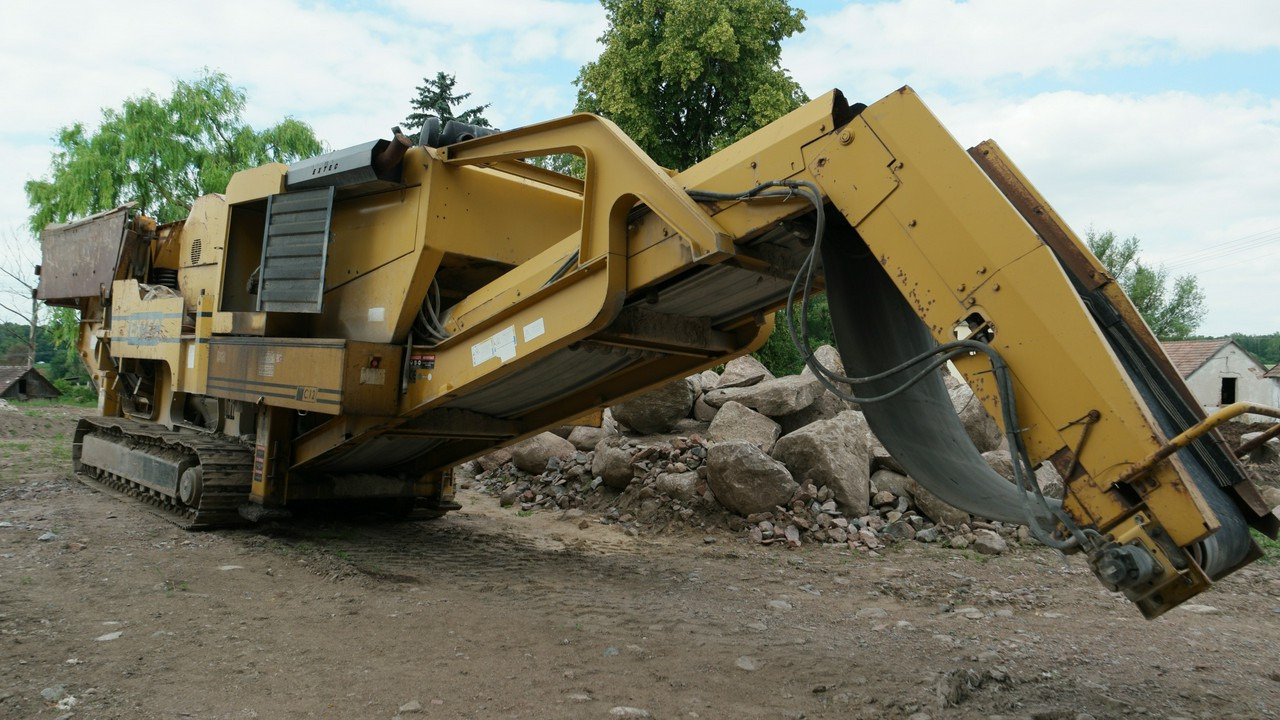 Extec C12+ Masa całkowita 48t - Mobilný drvič: obrázok 1 Extec C12+ Masa całkowita 48t - Mobilný drvič: obrázok 1