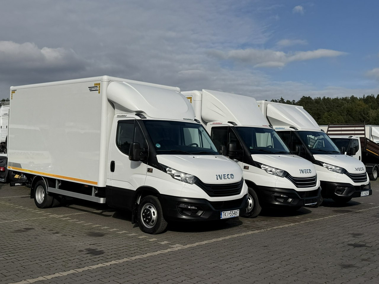 Iveco Daily 35C16 V - Dodávka skriňová nadstavba: obrázok 1 Iveco Daily 35C16 V - Dodávka skriňová nadstavba: obrázok 1