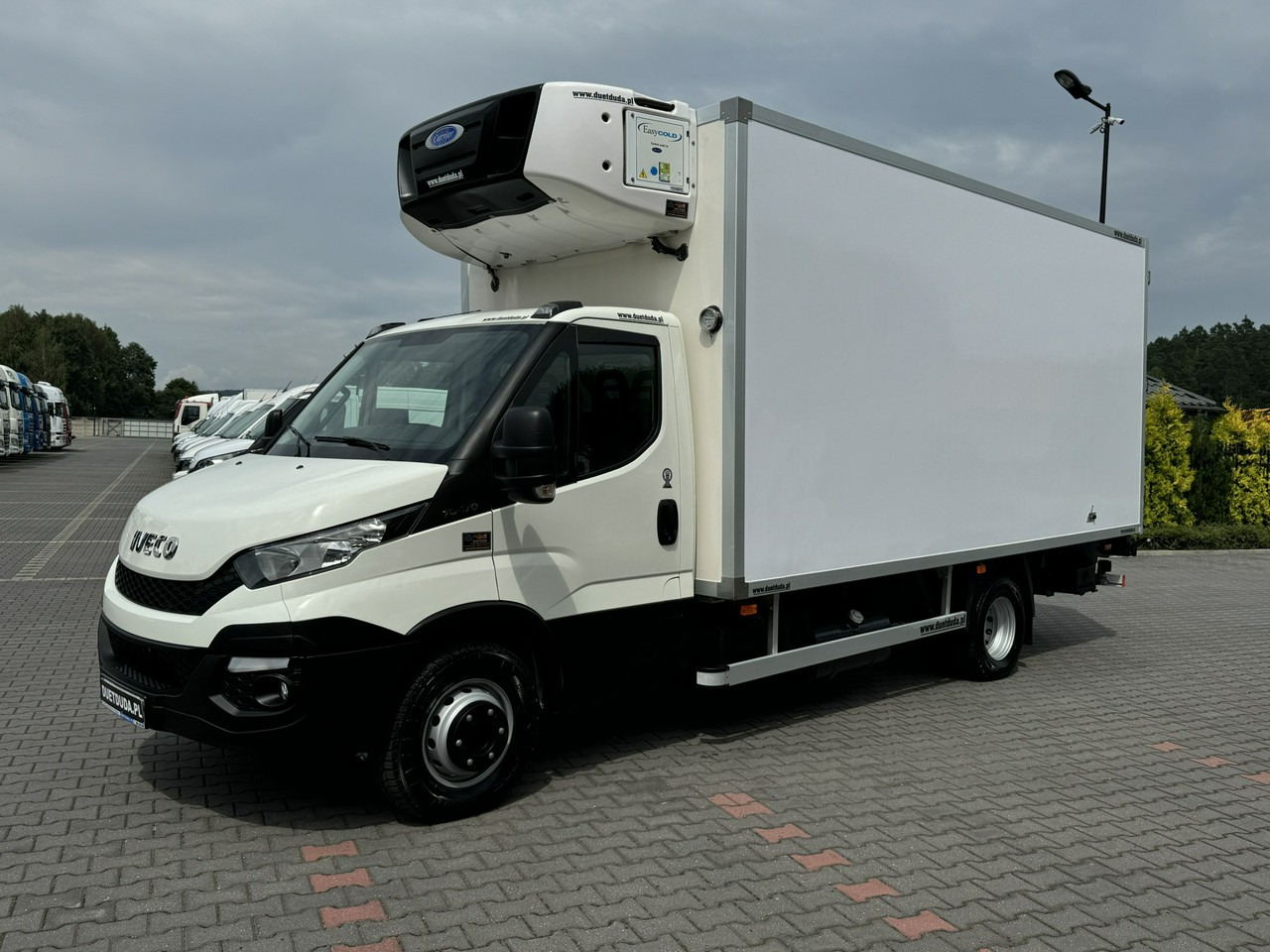 Iveco Daily 70C18 V H - Chladiarenská dodávka: obrázok 2 Iveco Daily 70C18 V H - Chladiarenská dodávka: obrázok 2