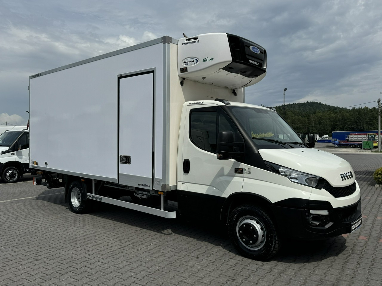 Iveco Daily 70C18 V H - Chladiarenská dodávka: obrázok 1 Iveco Daily 70C18 V H - Chladiarenská dodávka: obrázok 1