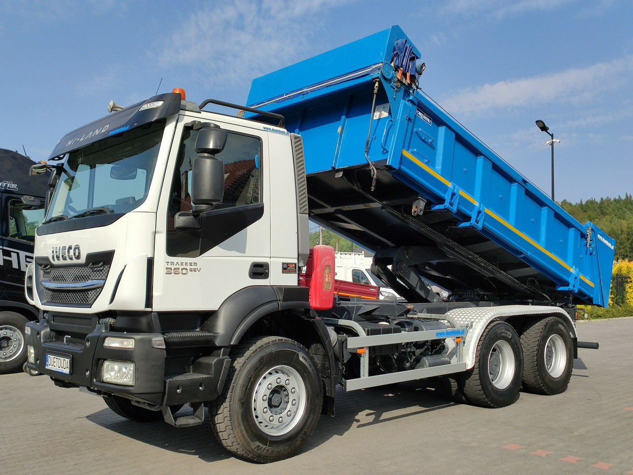 Iveco Trakker 360 EEV Manual 6x4 Wywrot 3-stronny Hydroburta Bok i Tył - Sklápač: obrázok 3 Iveco Trakker 360 EEV Manual 6x4 Wywrot 3-stronny Hydroburta Bok i Tył - Sklápač: obrázok 3