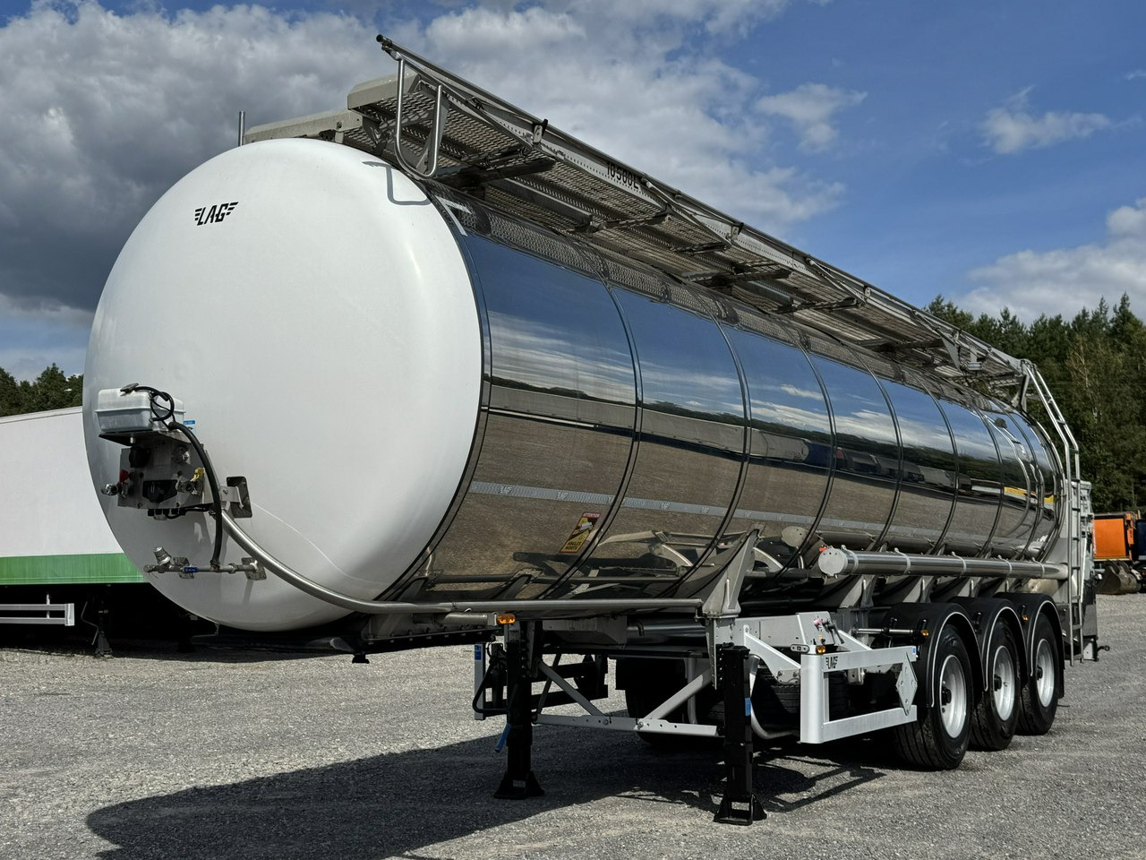 Lag Spożywcza Magyar Izolowana Webasto Pompa Elektryczna do Zrzutu - Cisternový náves: obrázok 2 Lag Spożywcza Magyar Izolowana Webasto Pompa Elektryczna do Zrzutu - Cisternový náves: obrázok 2