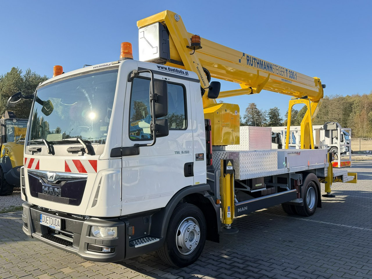 MAN TGL 7.150 Zwyżka Ruthmann T330 33-Metry w bok 21m Mały przebieg - Automobilová plošina: obrázok 4 MAN TGL 7.150 Zwyżka Ruthmann T330 33-Metry w bok 21m Mały przebieg - Automobilová plošina: obrázok 4