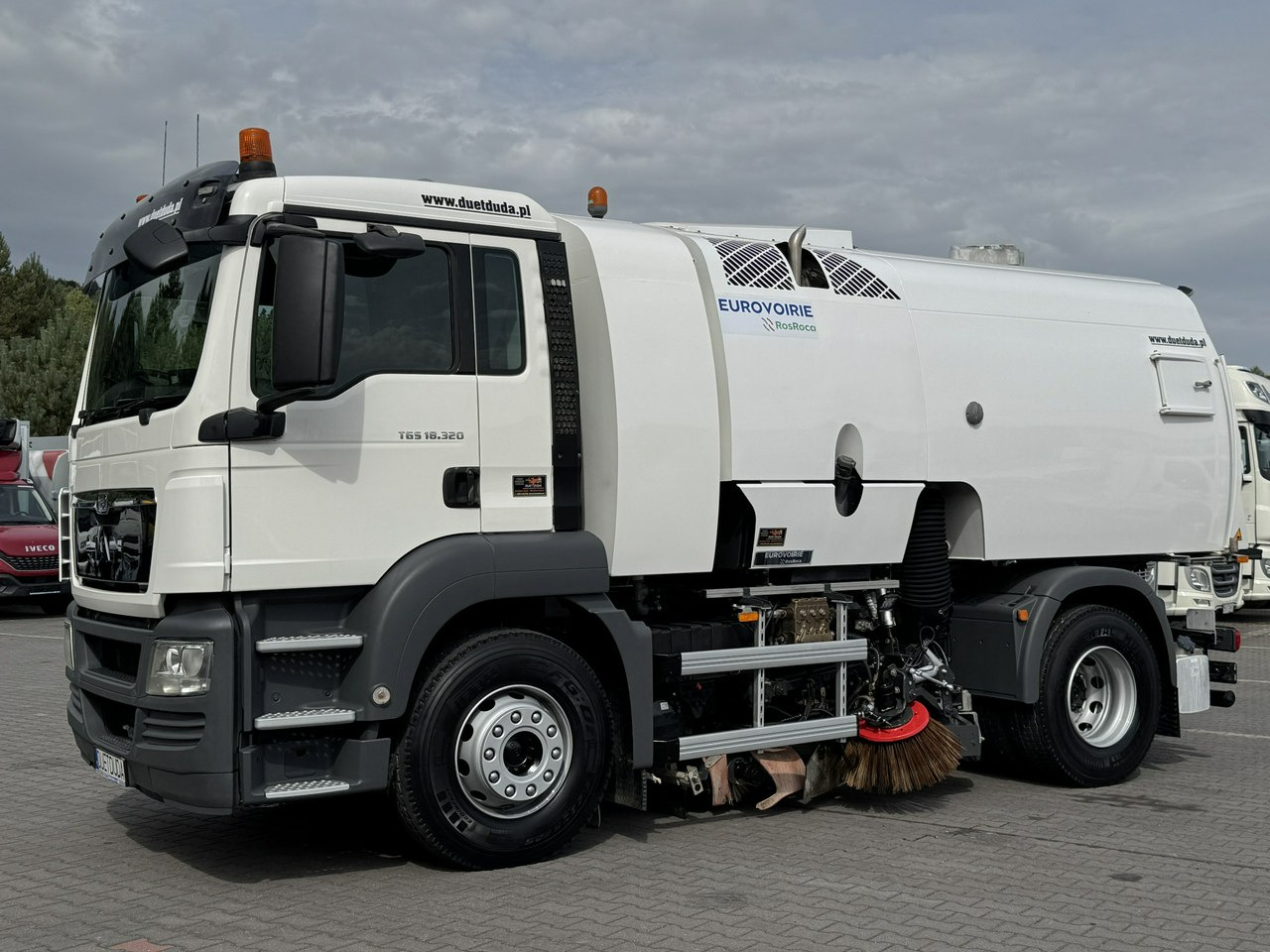 MAN TGS 18.320 E5 BUCHER OPTIFANT 8000 Zamiatarka Uliczna Euro 6 - Zametacie vozidlo: obrázok 1 MAN TGS 18.320 E5 BUCHER OPTIFANT 8000 Zamiatarka Uliczna Euro 6 - Zametacie vozidlo: obrázok 1