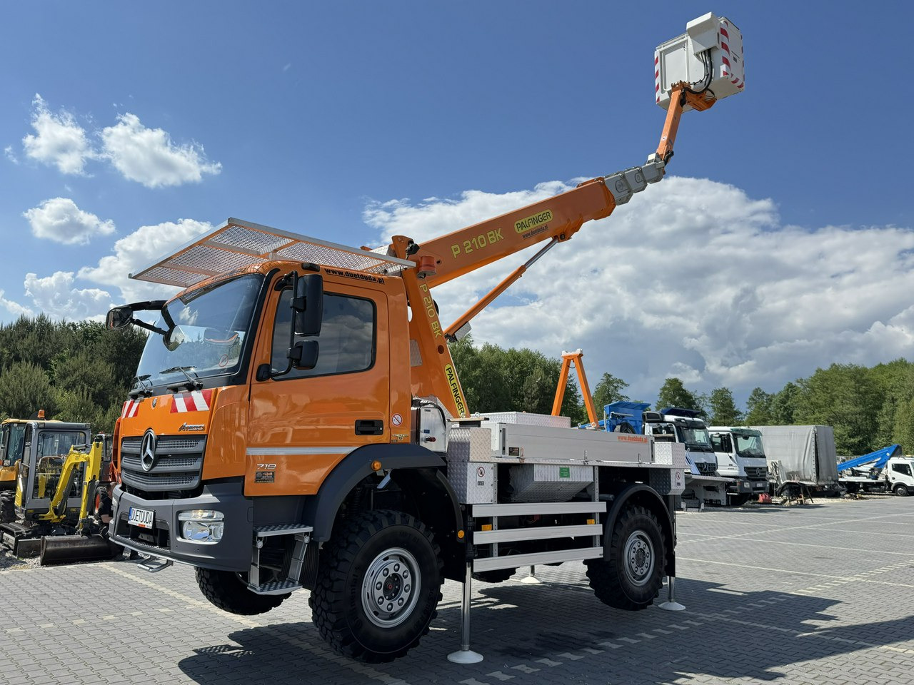 Mercedes Atego 718 E6 4x4 Zwyżka PALFINGER P210 BK Podnośnik Koszowy - Automobilová plošina: obrázok 3 Mercedes Atego 718 E6 4x4 Zwyżka PALFINGER P210 BK Podnośnik Koszowy - Automobilová plošina: obrázok 3