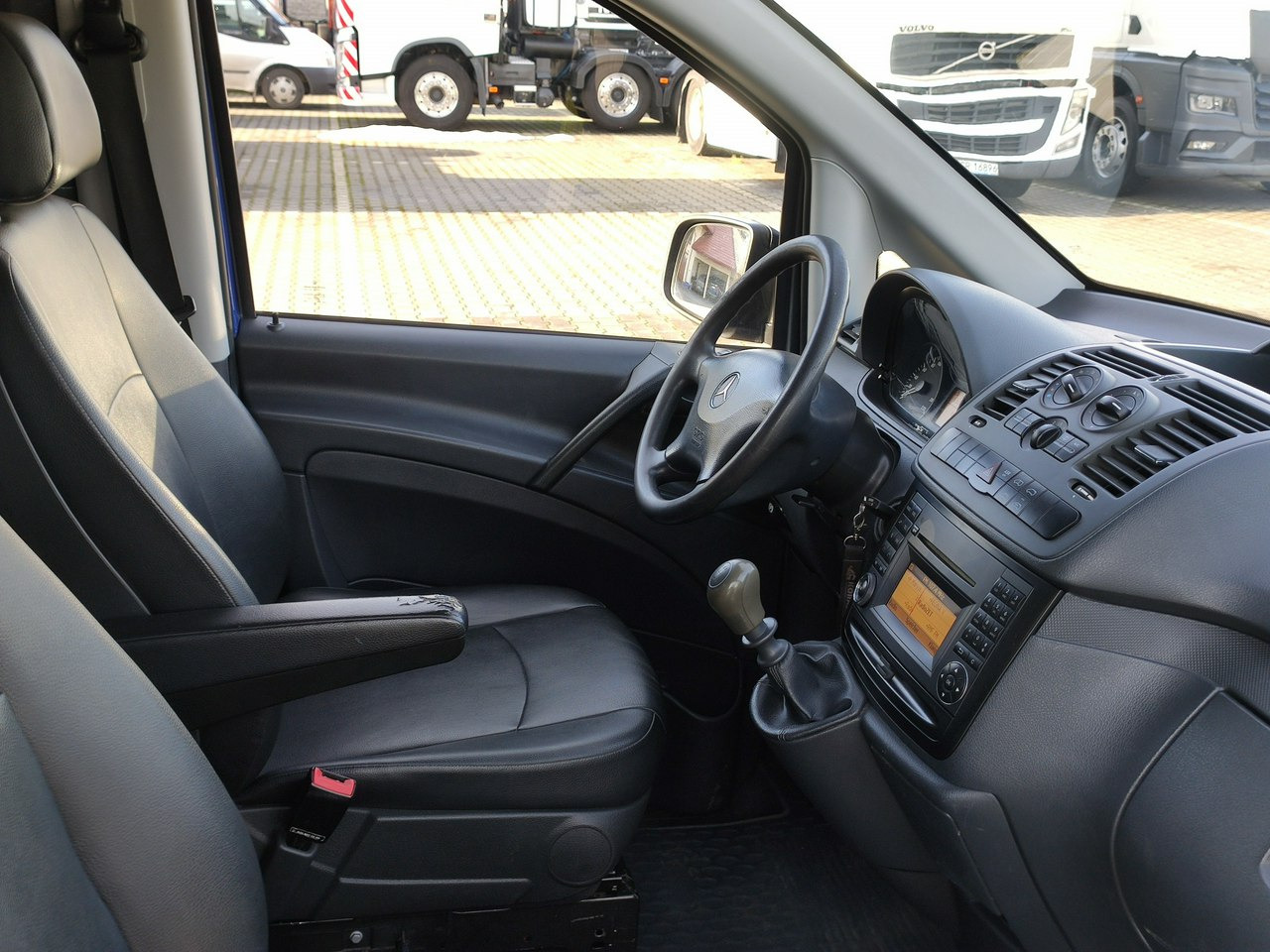 Furgon Mercedes Vito: obrázok 28