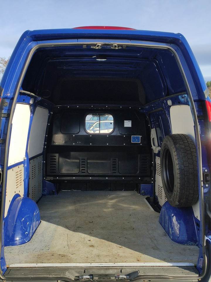 Furgon Mercedes Vito: obrázok 16