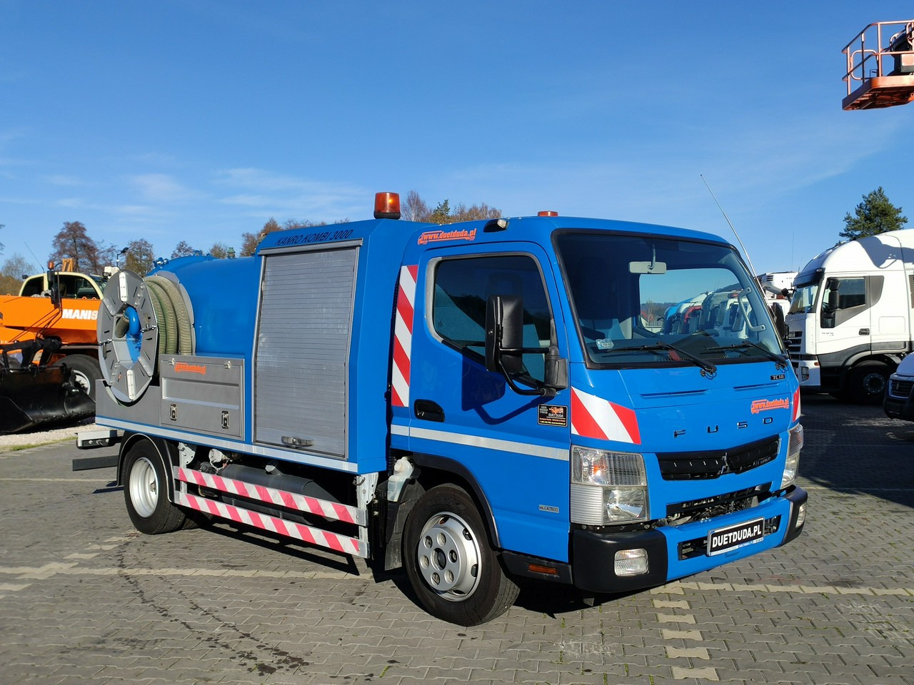 Mitsubishi Canter 7C18 3.0/150 KM Asenizcyjny - Fekálne vozidlo: obrázok 2 Mitsubishi Canter 7C18 3.0/150 KM Asenizcyjny - Fekálne vozidlo: obrázok 2