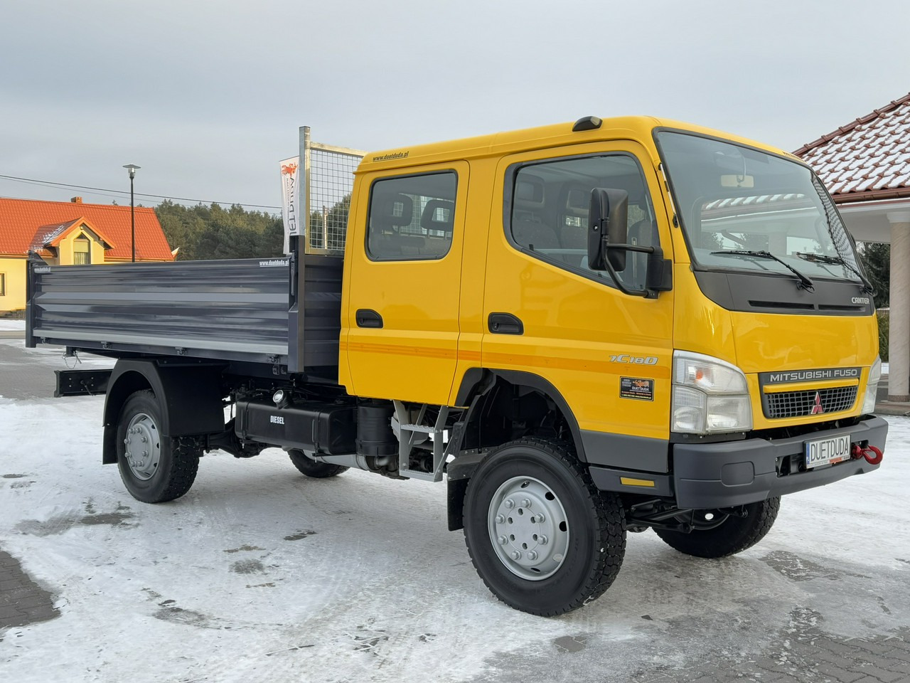 Mitsubishi Canter Fuso 4x4 17C18D 4.9/180KM Wywrotka 3-stronna - Sklápač: obrázok 2 Mitsubishi Canter Fuso 4x4 17C18D 4.9/180KM Wywrotka 3-stronna - Sklápač: obrázok 2