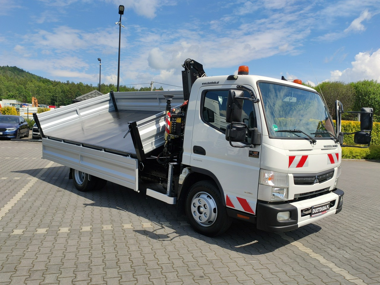 Mitsubishi Canter Fuso 9C18 3.0/180KM Automat, HDS FASSI F30 Wywrotka 3-str - Sklápač, Auto s hydraulickou rukou: obrázok 2 Mitsubishi Canter Fuso 9C18 3.0/180KM Automat, HDS FASSI F30 Wywrotka 3-str - Sklápač, Auto s hydraulickou rukou: obrázok 2