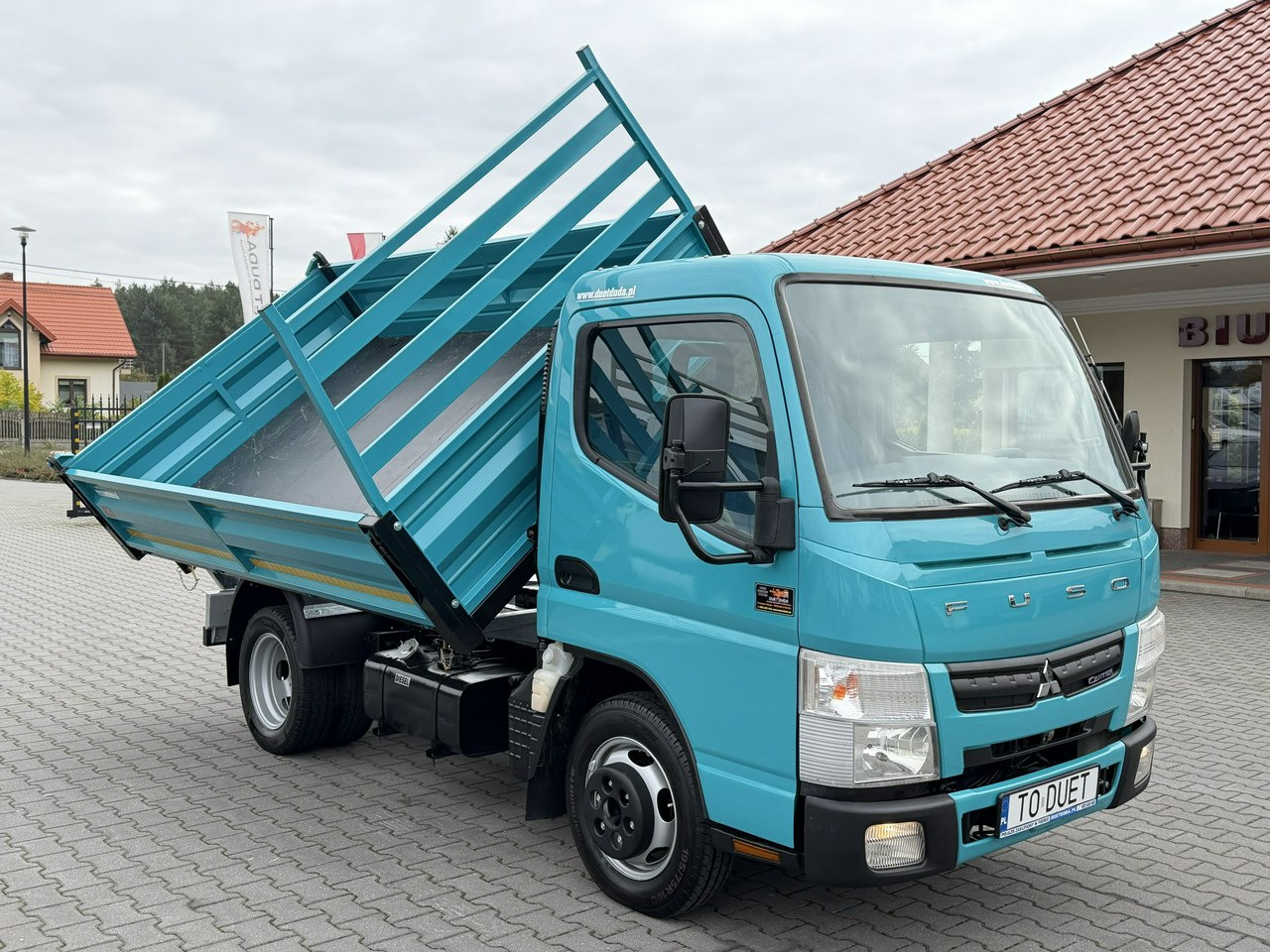 Mitsubishi Canter - Dodávka sklápač: obrázok 4 Mitsubishi Canter - Dodávka sklápač: obrázok 4