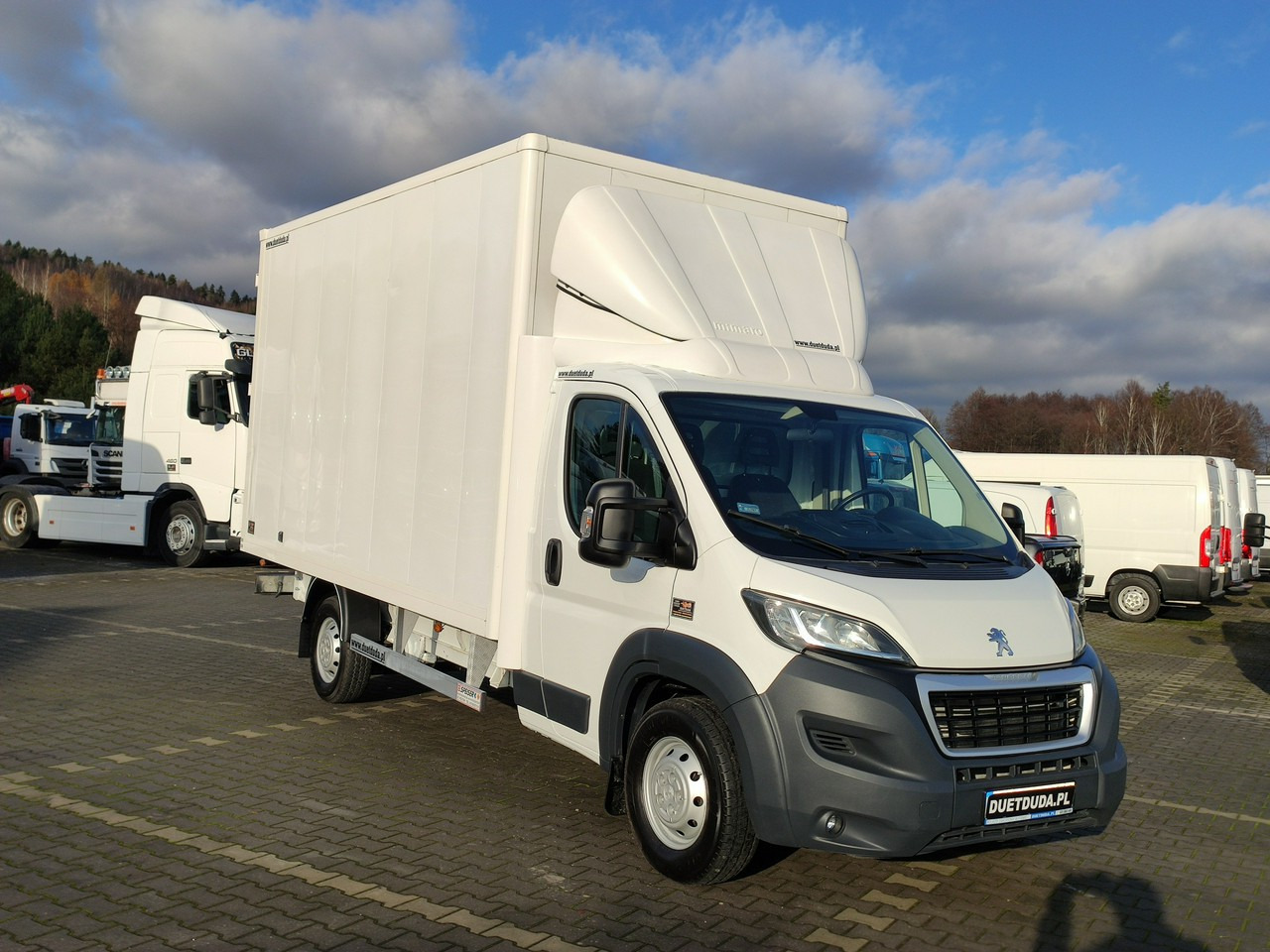 Peugeot Boxer - Dodávka skriňová nadstavba: obrázok 3 Peugeot Boxer - Dodávka skriňová nadstavba: obrázok 3