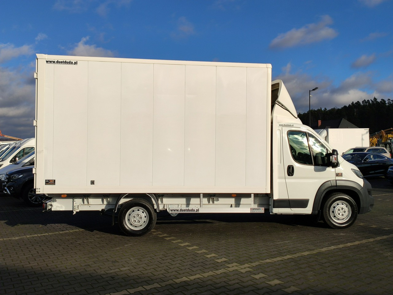 Peugeot Boxer - Dodávka skriňová nadstavba: obrázok 4 Peugeot Boxer - Dodávka skriňová nadstavba: obrázok 4
