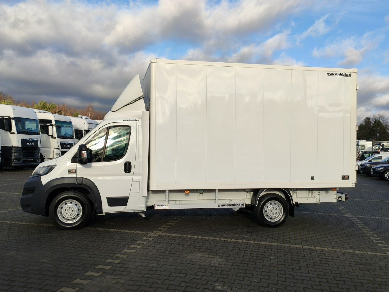 Peugeot Boxer - Dodávka skriňová nadstavba: obrázok 5 Peugeot Boxer - Dodávka skriňová nadstavba: obrázok 5