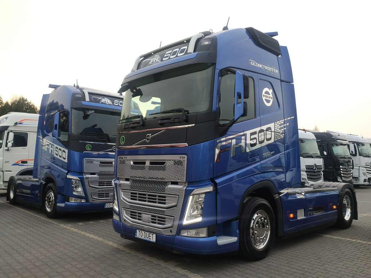 Volvo FH4 500 E6 Standard Globetrotter XL Alufelgi - Ťahač: obrázok 4 Volvo FH4 500 E6 Standard Globetrotter XL Alufelgi - Ťahač: obrázok 4