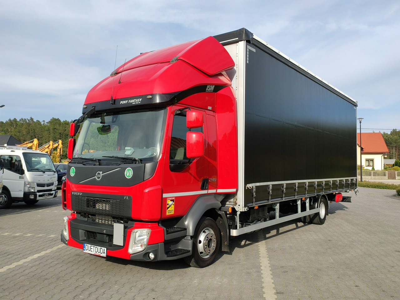 Volvo FL12.240 E6 Firana Tył Drzwi Dach Zsuwany Bogato Wyposażony !!! - Plachtové nákladné vozidlo: obrázok 2 Volvo FL12.240 E6 Firana Tył Drzwi Dach Zsuwany Bogato Wyposażony !!! - Plachtové nákladné vozidlo: obrázok 2