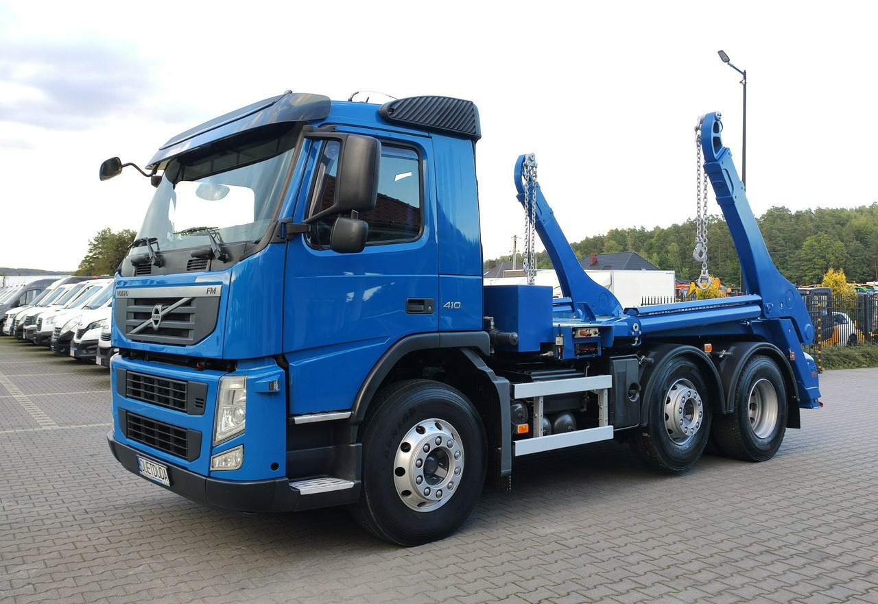 Volvo FM 410 E5 Bramowiec Hakowiec 6x2 Oś Skrętna / Podnoszona Automat - Ramenový nosič kontajnerov: obrázok 1 Volvo FM 410 E5 Bramowiec Hakowiec 6x2 Oś Skrętna / Podnoszona Automat - Ramenový nosič kontajnerov: obrázok 1