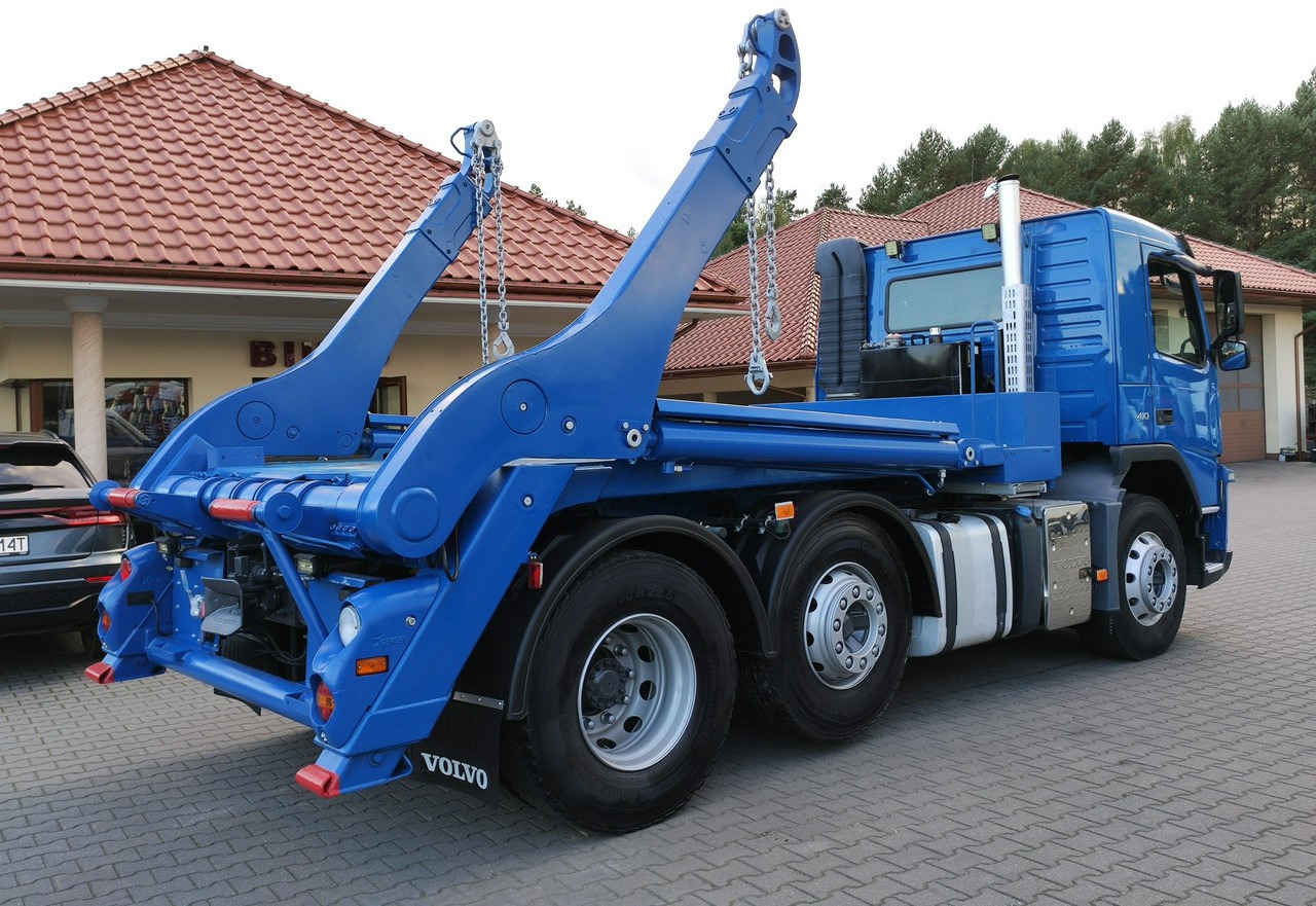 Volvo FM 410 E5 Bramowiec Hakowiec 6x2 Oś Skrętna / Podnoszona Automat - Ramenový nosič kontajnerov: obrázok 4 Volvo FM 410 E5 Bramowiec Hakowiec 6x2 Oś Skrętna / Podnoszona Automat - Ramenový nosič kontajnerov: obrázok 4