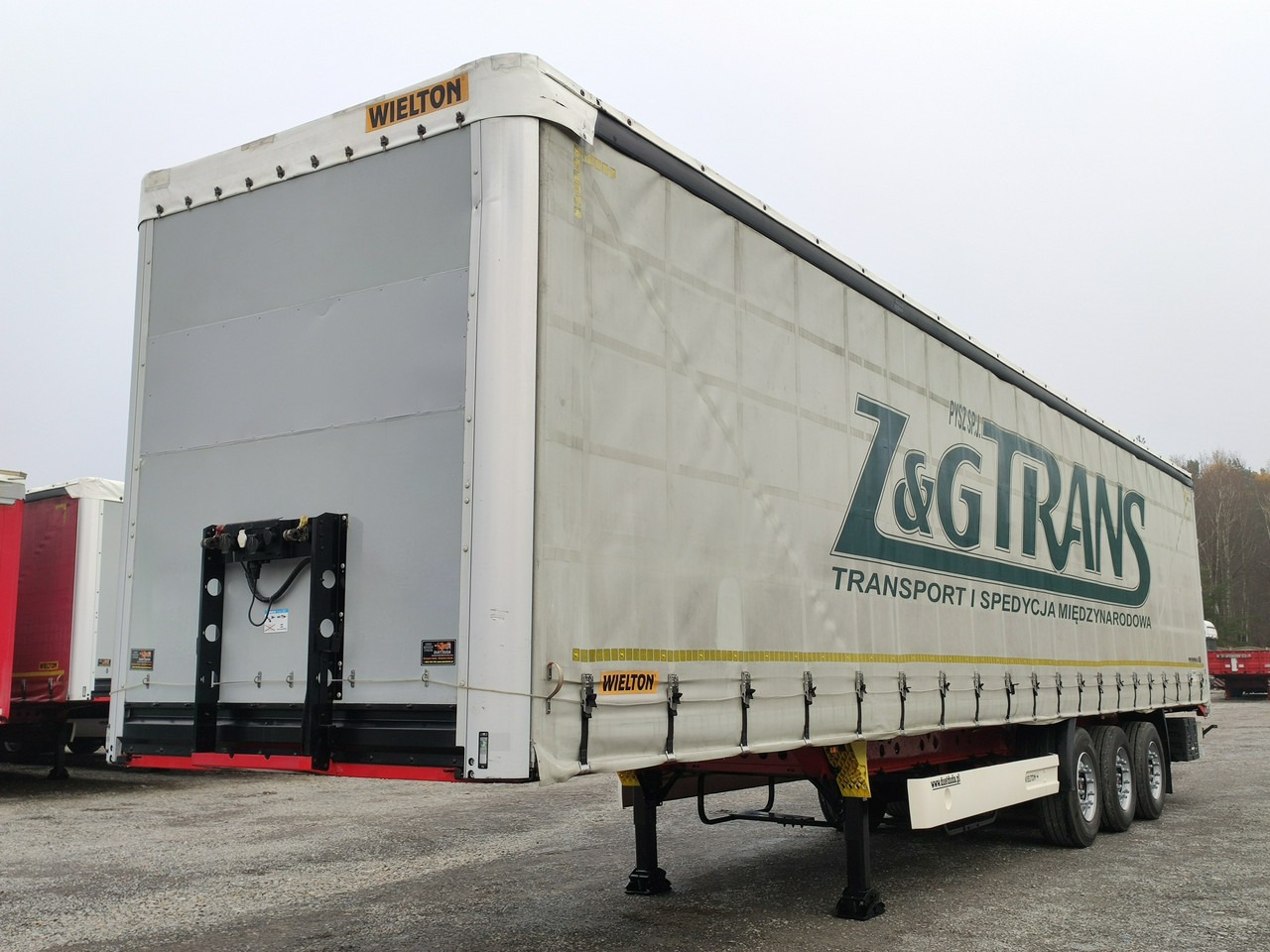 Wielton Standard Osie SAF - Plachtový náves: obrázok 5 Wielton Standard Osie SAF - Plachtový náves: obrázok 5