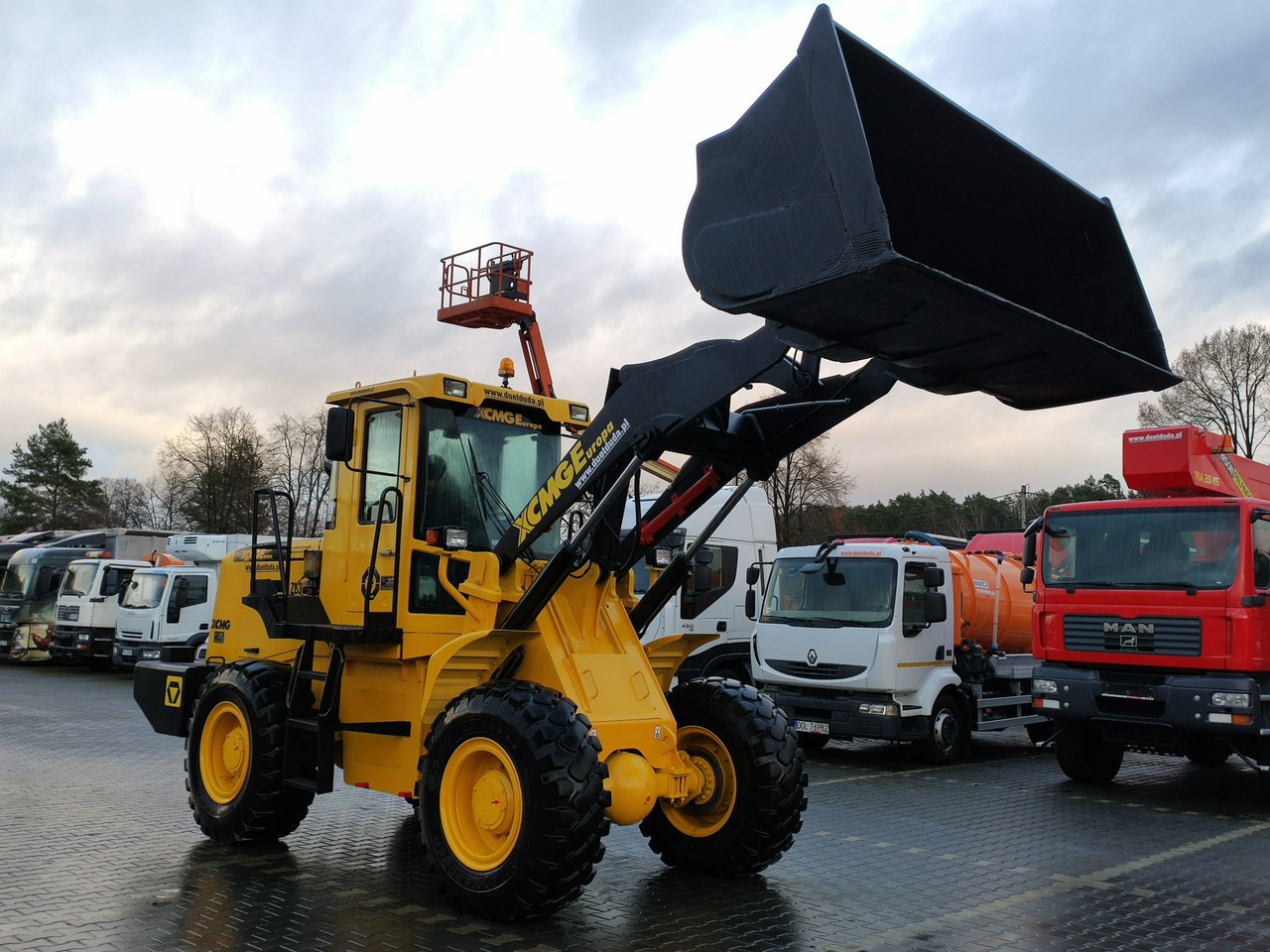 XCMG ZL 30G Centralne smarowanie Klimatyzacja 10T Super Stan !!! - Kolesový nakladač: obrázok 4 XCMG ZL 30G Centralne smarowanie Klimatyzacja 10T Super Stan !!! - Kolesový nakladač: obrázok 4