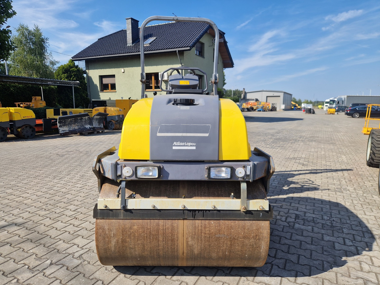DYNAPAC CC 1300 - Valec: obrázok 2 DYNAPAC CC 1300 - Valec: obrázok 2