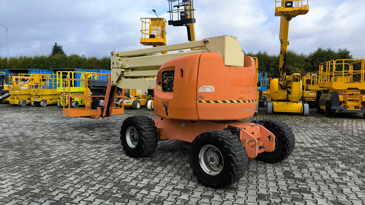 JLG 450 AJ - Kĺbová pracovná plošina: obrázok 1 JLG 450 AJ - Kĺbová pracovná plošina: obrázok 1