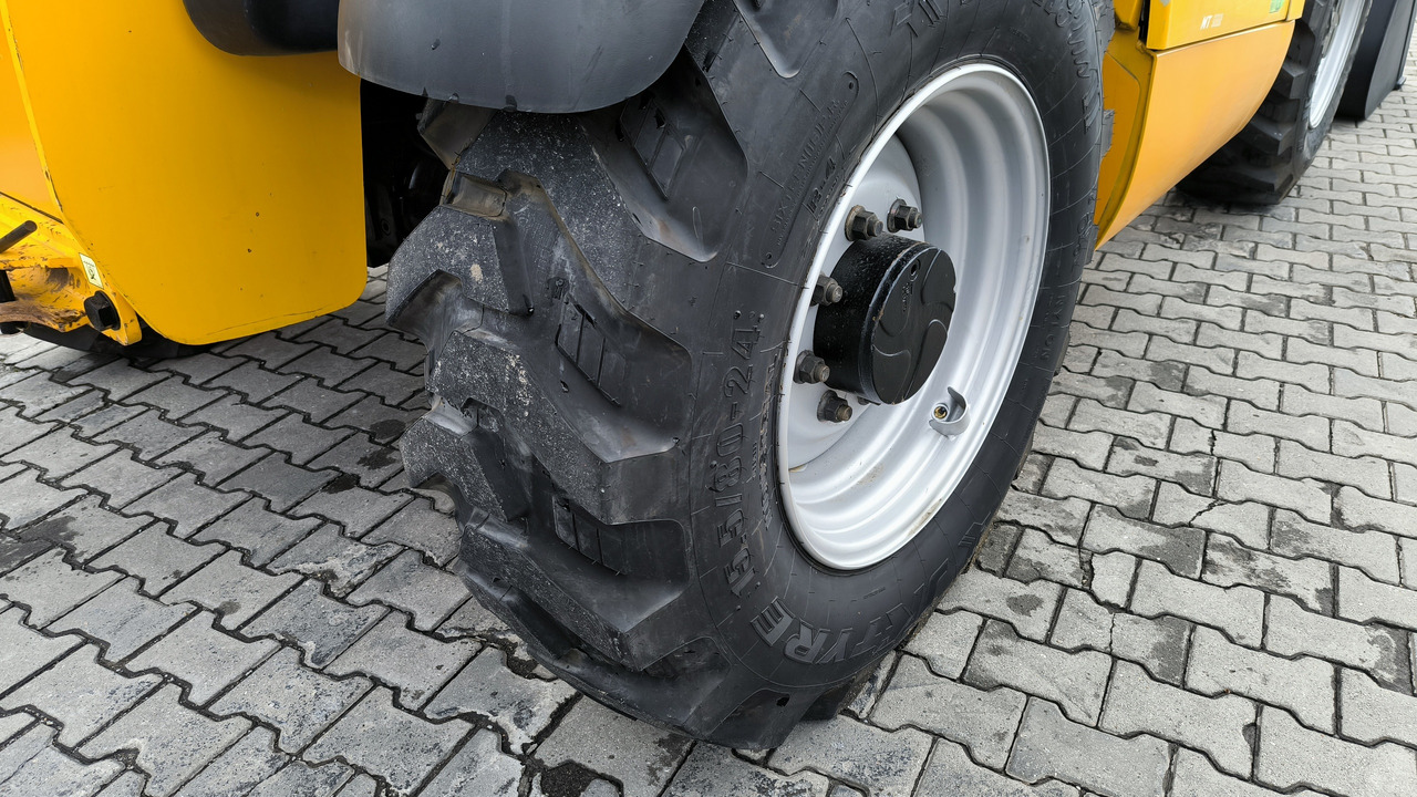 Teleskopický kolesový nakladač MANITOU MT 932 EASY 75 D: obrázok 16