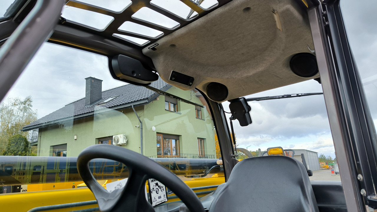 Teleskopický kolesový nakladač MANITOU MT 932 EASY 75 D: obrázok 10