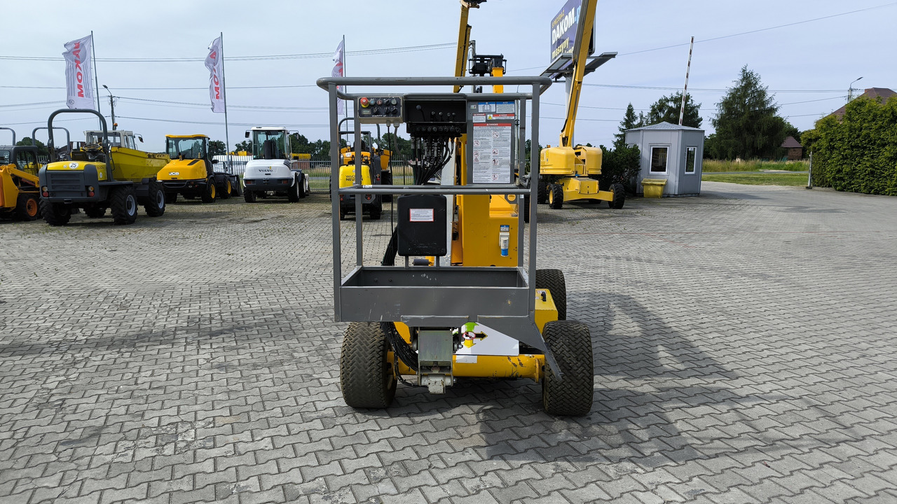 NIFTYLIFT HR 12 NDE - Kĺbová pracovná plošina: obrázok 4 NIFTYLIFT HR 12 NDE - Kĺbová pracovná plošina: obrázok 4