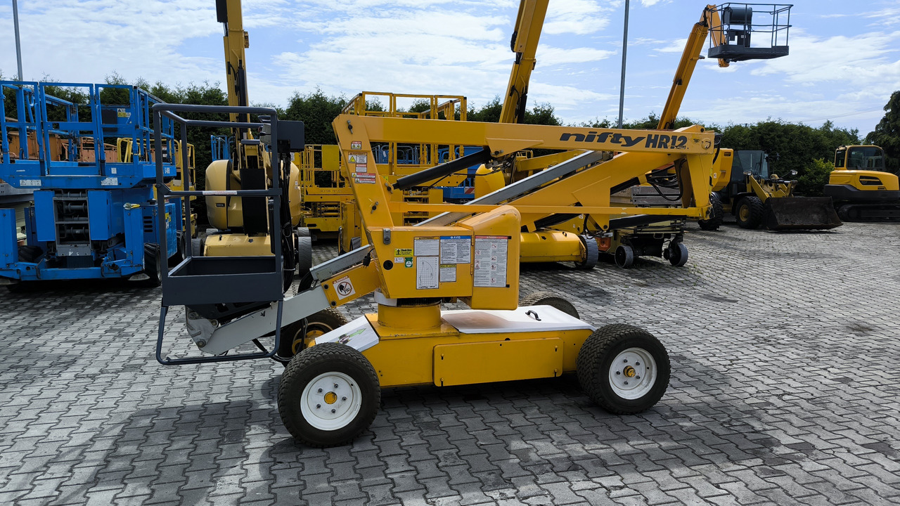NIFTYLIFT HR 12 NE - Kĺbová pracovná plošina: obrázok 2 NIFTYLIFT HR 12 NE - Kĺbová pracovná plošina: obrázok 2