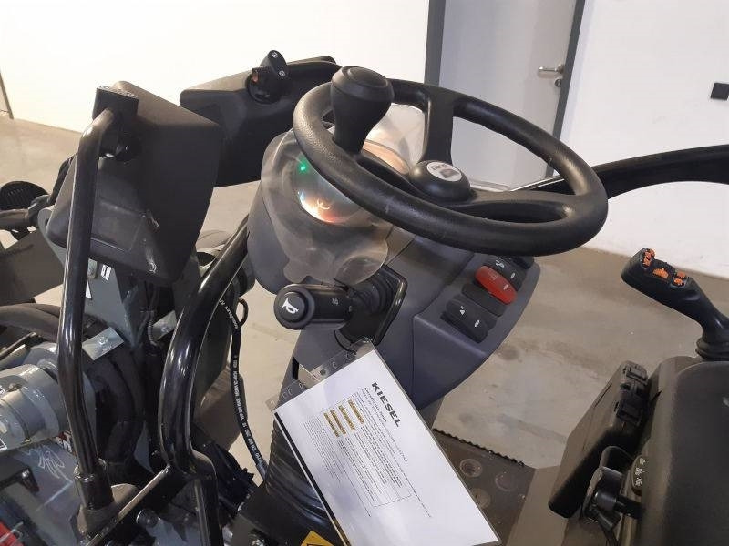 Giant G 2200 E X-Tra Elektro / electric - Šmykom riadený nakladač: obrázok 5 Giant G 2200 E X-Tra Elektro / electric - Šmykom riadený nakladač: obrázok 5