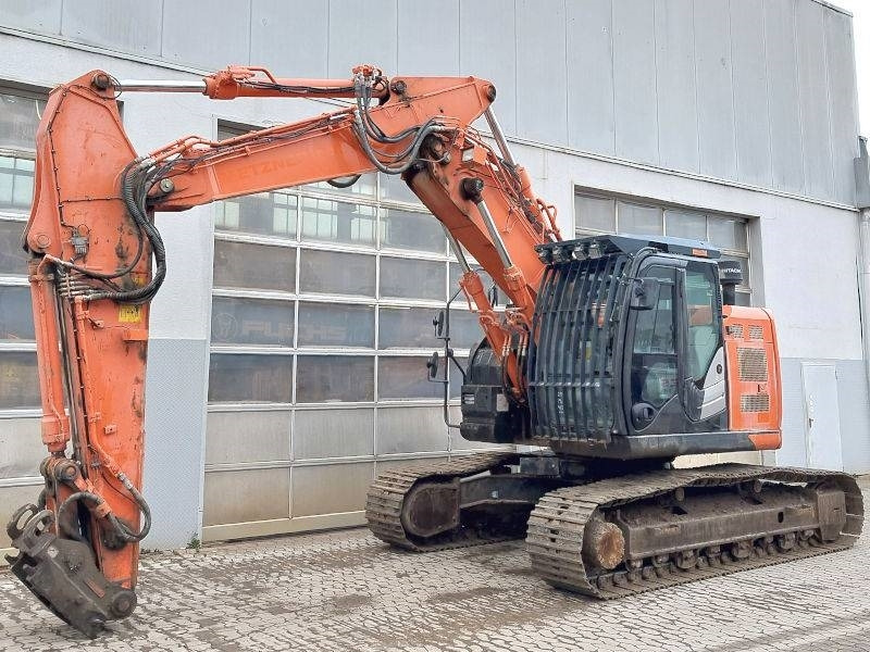Hitachi ZX 225 US LC-6 - Pásové rýpadlo: obrázok 2 Hitachi ZX 225 US LC-6 - Pásové rýpadlo: obrázok 2