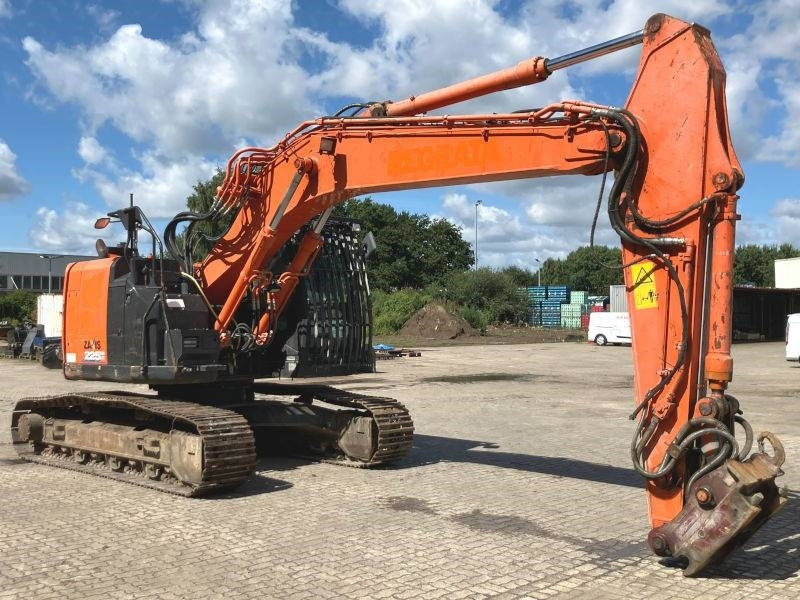Hitachi ZX 225 US LC-6 - Pásové rýpadlo: obrázok 4 Hitachi ZX 225 US LC-6 - Pásové rýpadlo: obrázok 4