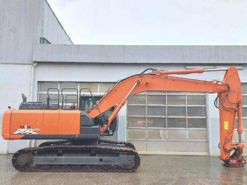 Hitachi ZX 250 LCN-6 - Pásové rýpadlo: obrázok 5 Hitachi ZX 250 LCN-6 - Pásové rýpadlo: obrázok 5