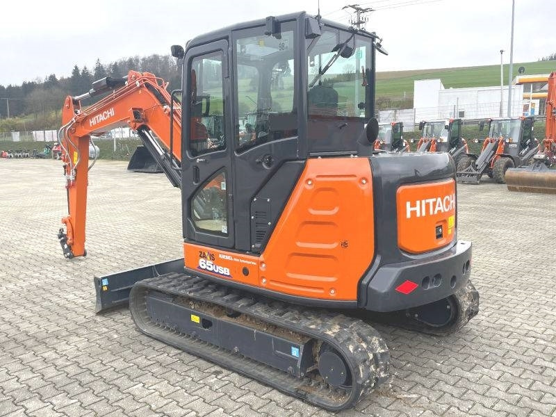 Hitachi ZX 65 USB-6 - Mini rýpadlo: obrázok 3 Hitachi ZX 65 USB-6 - Mini rýpadlo: obrázok 3