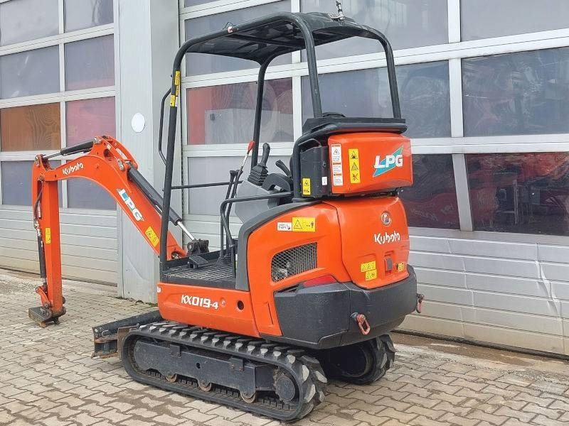 Kubota KX 019-4 LPG - Mini rýpadlo: obrázok 3 Kubota KX 019-4 LPG - Mini rýpadlo: obrázok 3