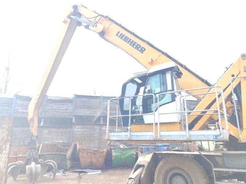 Liebherr LH 50 - Překládkové rýpadlo: obrázok 2 Liebherr LH 50 - Překládkové rýpadlo: obrázok 2