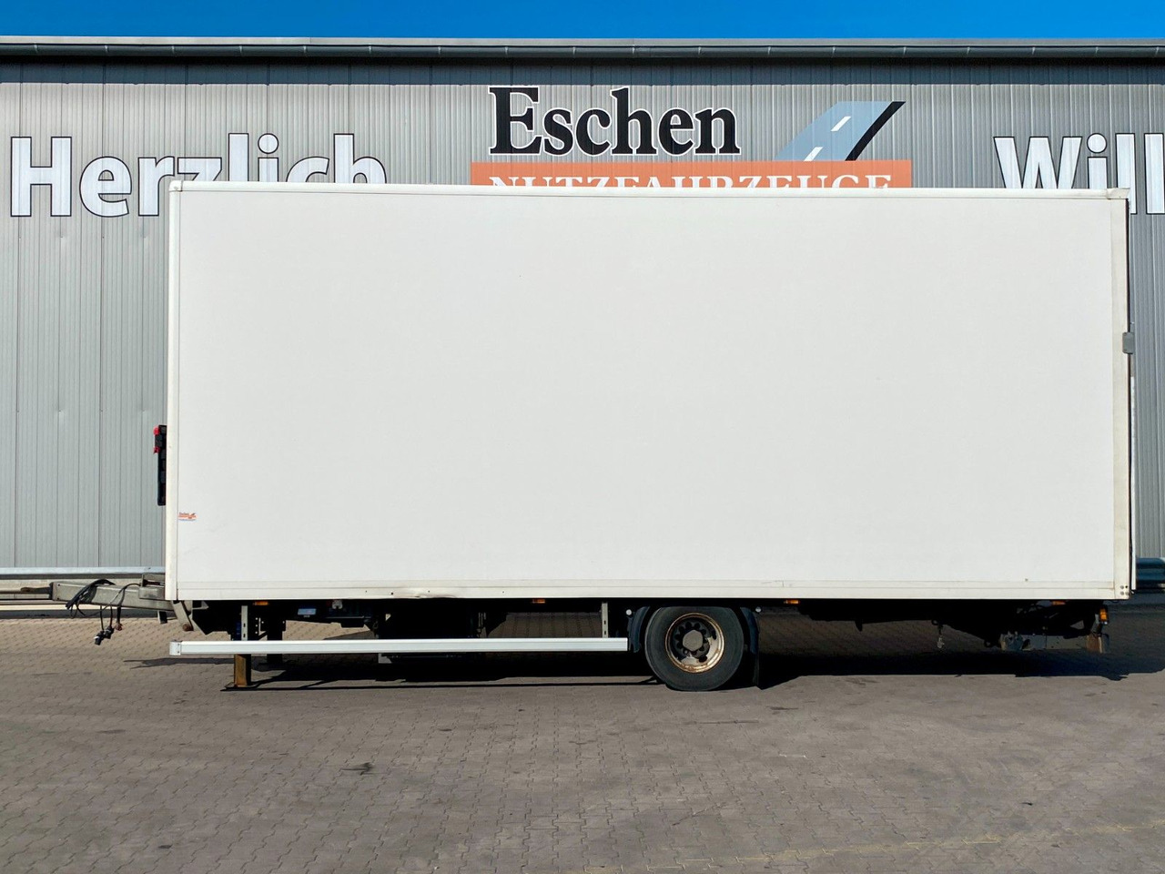 Ackermann Z-KA-F 105/76 | Dautel LBW*Zwillingsreifen*EBS Ackermann Z-KA-F 105/76 | Dautel LBW*Zwillingsreifen*EBS - Príves skriňové: obrázok 2 Ackermann Z-KA-F 105/76 | Dautel LBW*Zwillingsreifen*EBS Ackermann Z-KA-F 105/76 | Dautel LBW*Zwillingsreifen*EBS - Príves skriňové: obrázok 2