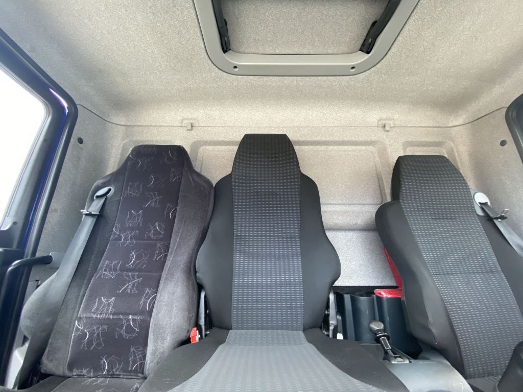 Valníkový/ Plošinový nákladný automobil MAN TGL 8.180 4x2 BB: obrázok 19
