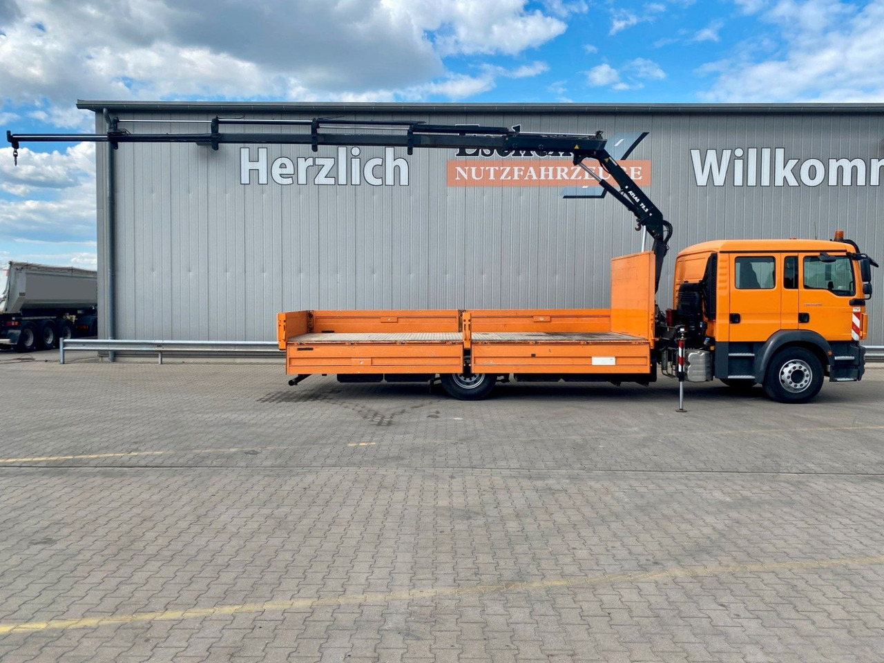 MAN TGM 15.290 DOKA|Atlas AK 75,2*Funk*4x Sitze*Navi - Valníkový/ Plošinový nákladný automobil, Auto s hydraulickou rukou: obrázok 2 MAN TGM 15.290 DOKA|Atlas AK 75,2*Funk*4x Sitze*Navi - Valníkový/ Plošinový nákladný automobil, Auto s hydraulickou rukou: obrázok 2