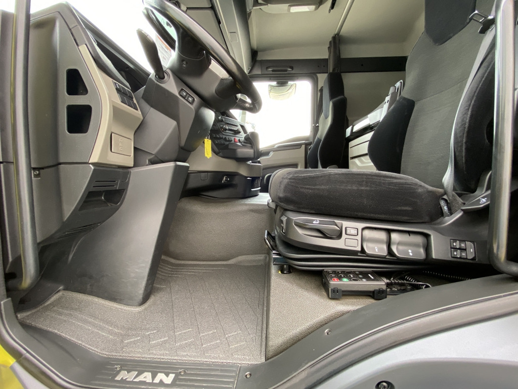 Hákový nosič kontajnerov MAN TGS 26.470 6x2-2 BL: obrázok 13 Hákový nosič kontajnerov MAN TGS 26.470 6x2-2 BL: obrázok 13