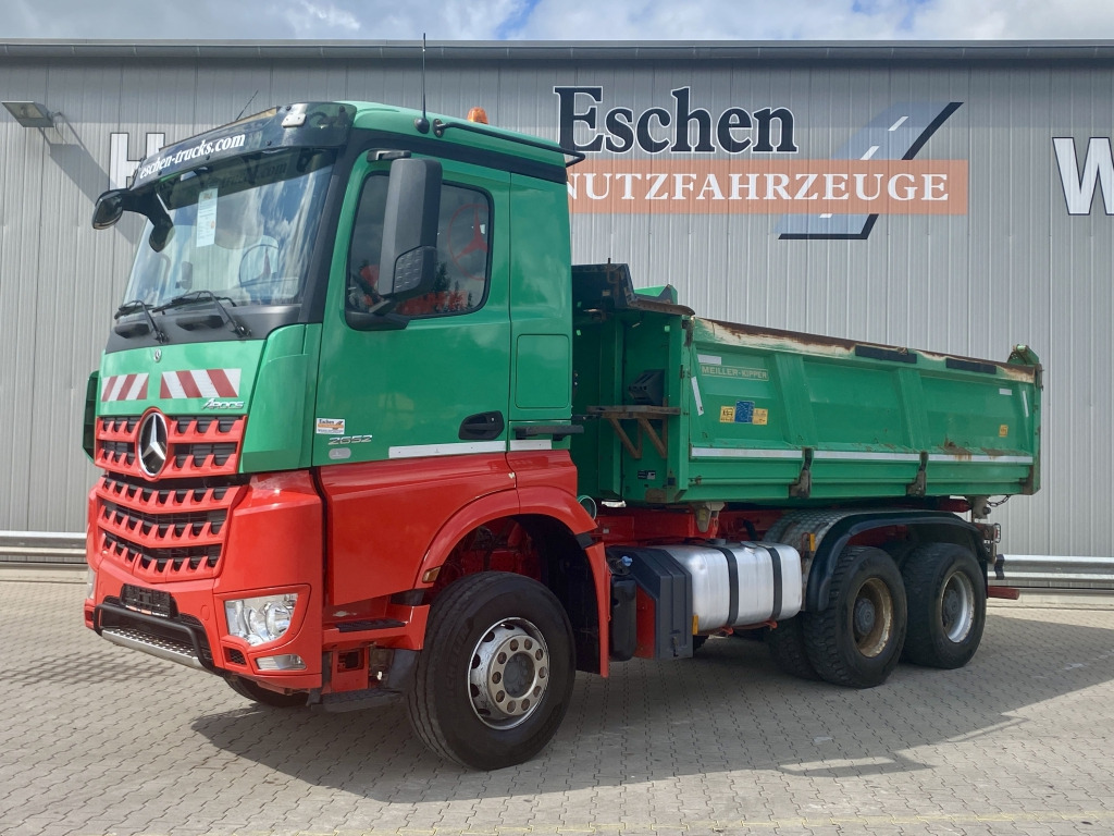 Mercedes-Benz 2652 K Arocs 6x4 - Sklápač: obrázok 2 Mercedes-Benz 2652 K Arocs 6x4 - Sklápač: obrázok 2
