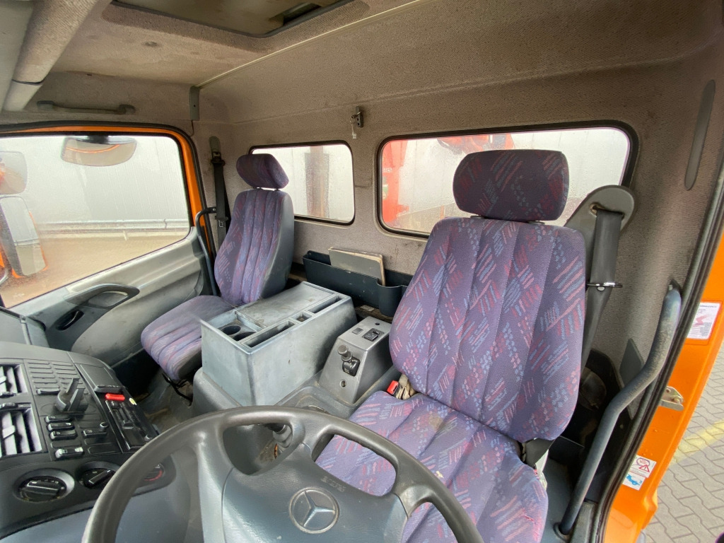 Mercedes-Benz 815 / Atlas-Faltkran - Valníkový/ Plošinový nákladný automobil, Auto s hydraulickou rukou: obrázok 5 Mercedes-Benz 815 / Atlas-Faltkran - Valníkový/ Plošinový nákladný automobil, Auto s hydraulickou rukou: obrázok 5