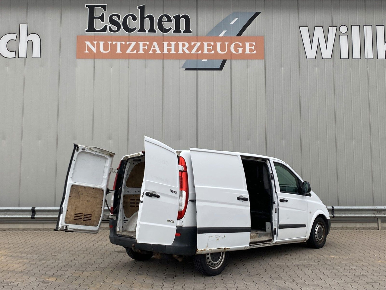 Mercedes-Benz Vito Kastenwagen/Seitentür | manuell*AHK - Mikrobus: obrázok 5 Mercedes-Benz Vito Kastenwagen/Seitentür | manuell*AHK - Mikrobus: obrázok 5