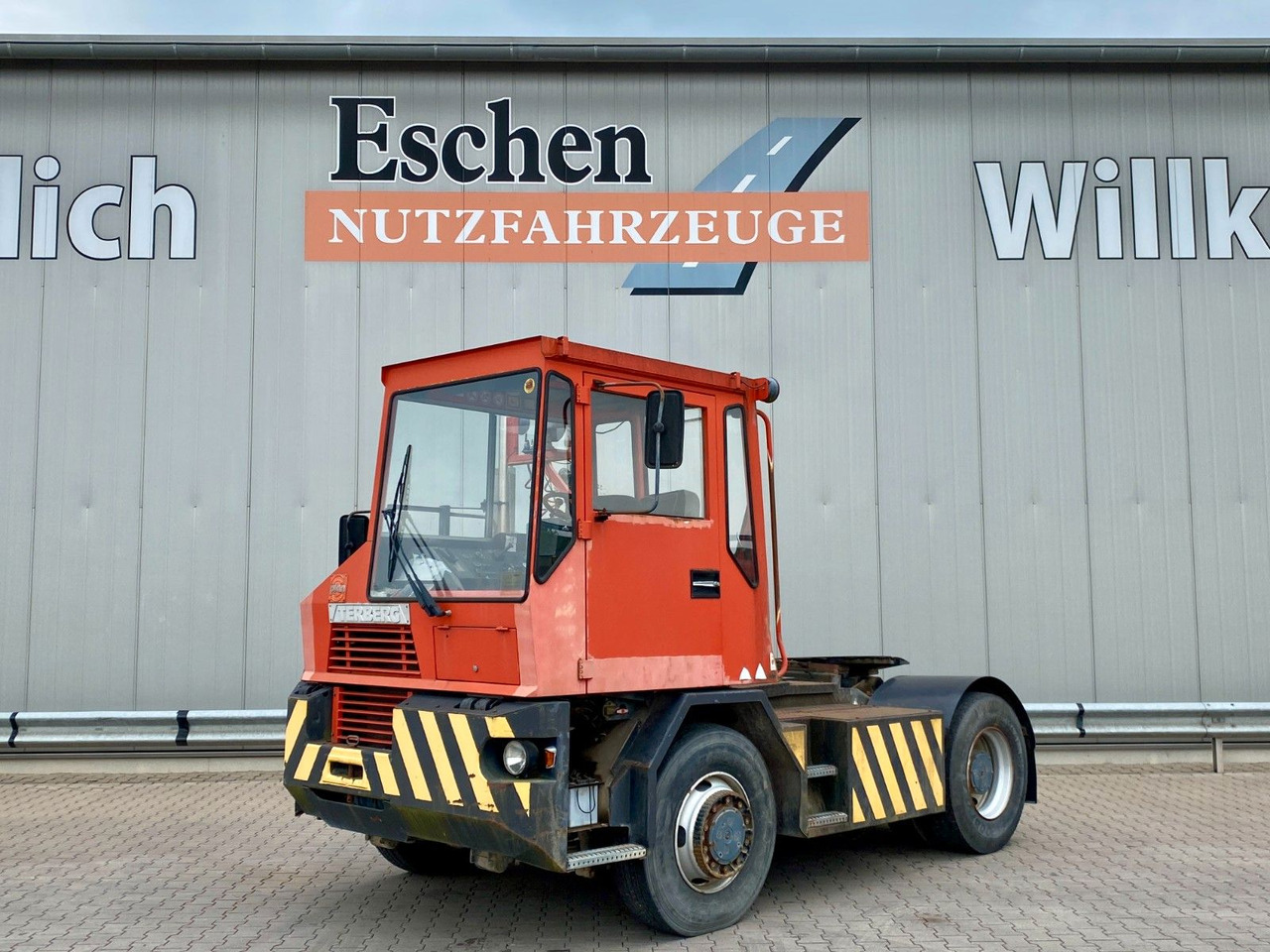 Terberg RT20 4x4 Rangierfahrzeug | Automatik - Nákladné auto: obrázok 1 Terberg RT20 4x4 Rangierfahrzeug | Automatik - Nákladné auto: obrázok 1